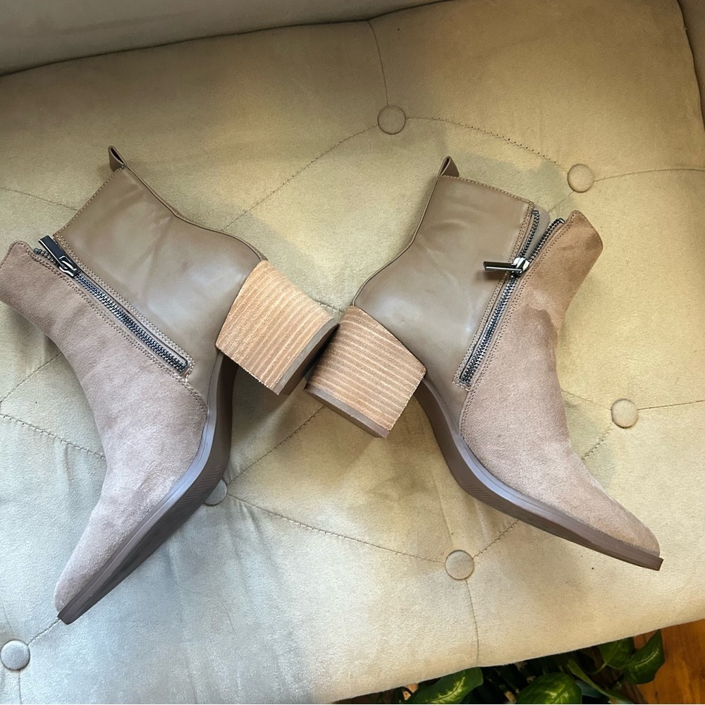 Madden Girl Winwood Women’s 9 Tan Ankle Taupe Bootie Boots